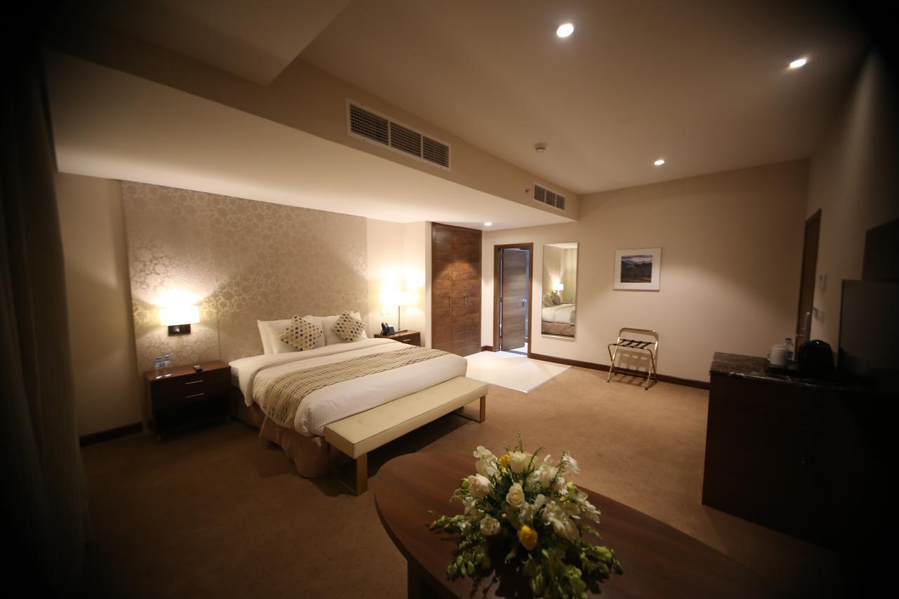 Mena Airport Hotel Jeddah Exterior photo